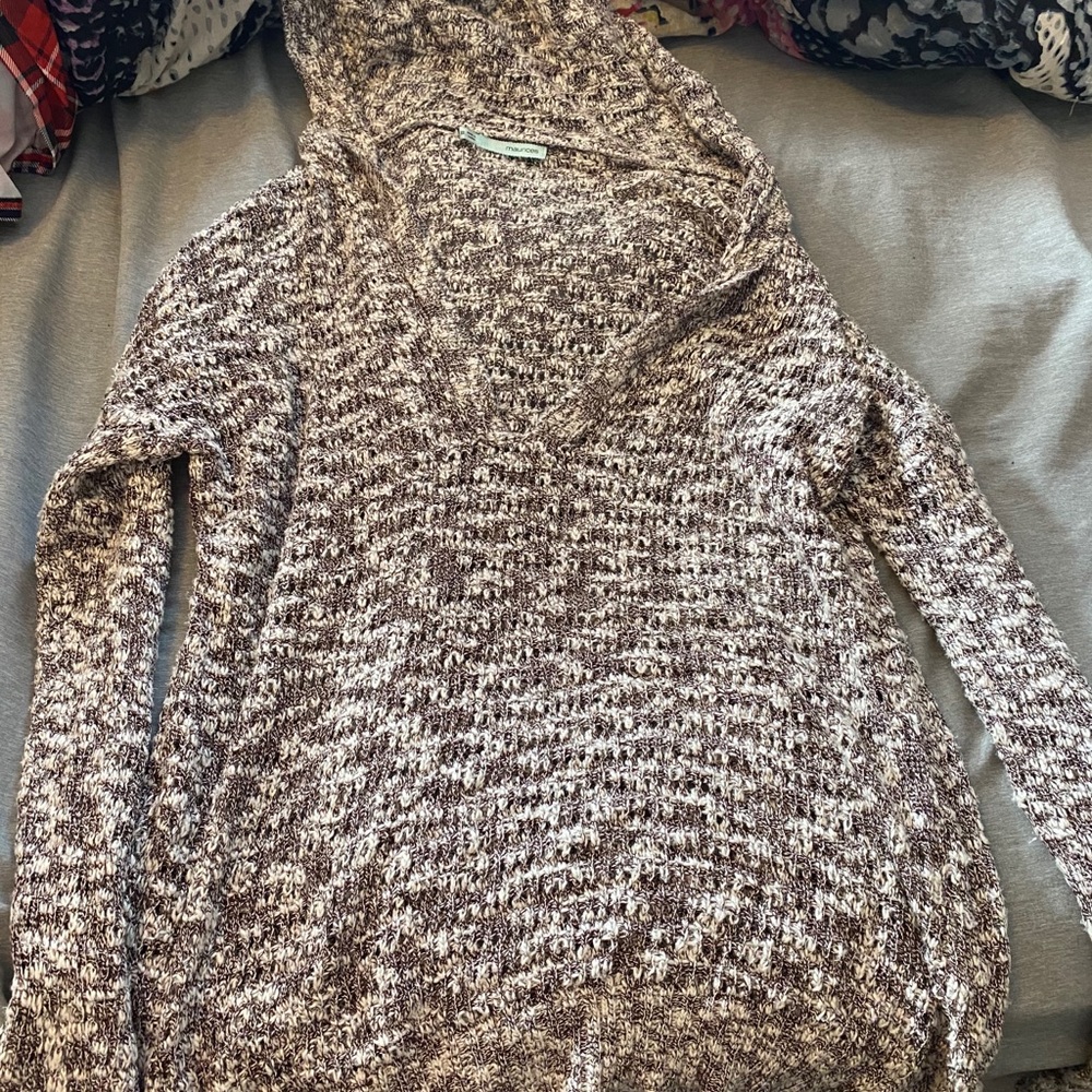 Hoody sweater